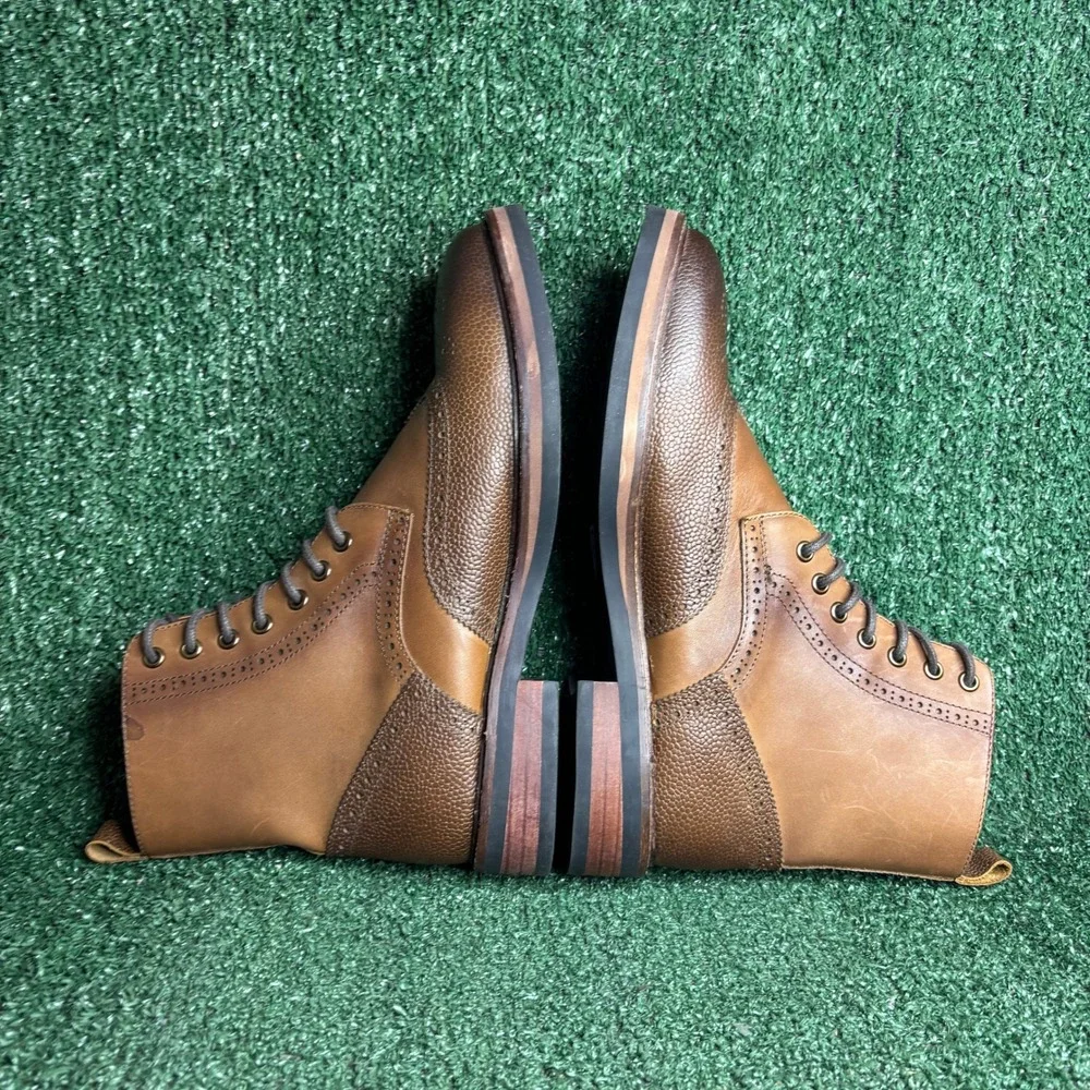 Express Wingtip Brogue Pebbled Leather Lace Up Classic Dress Boots Brown Mens 9
